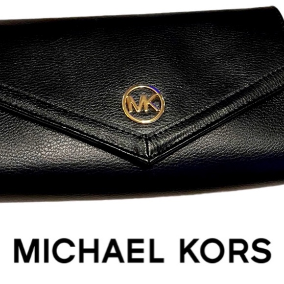 ⚜️ Michael Kors Black Leather Belt/Travel Bag with Signature Logo in Gold Tone ✨